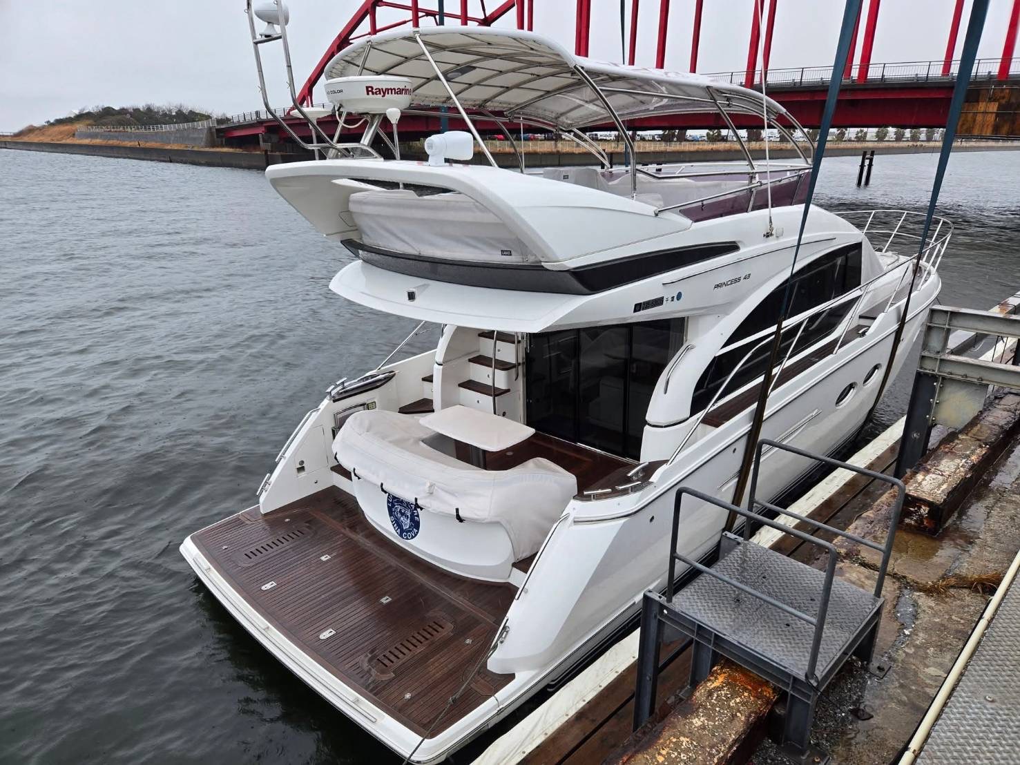boat-image